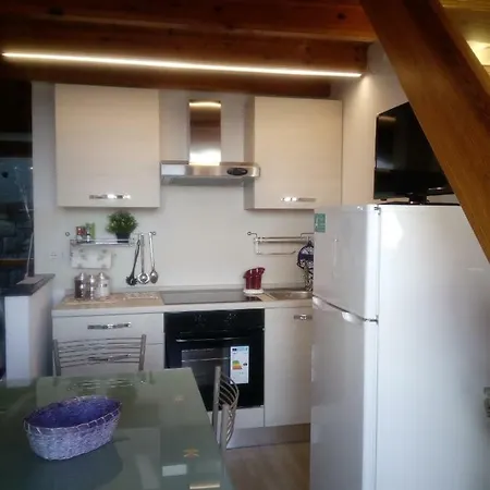 Tigullio Vacations: Lo Sul Mare Apartment